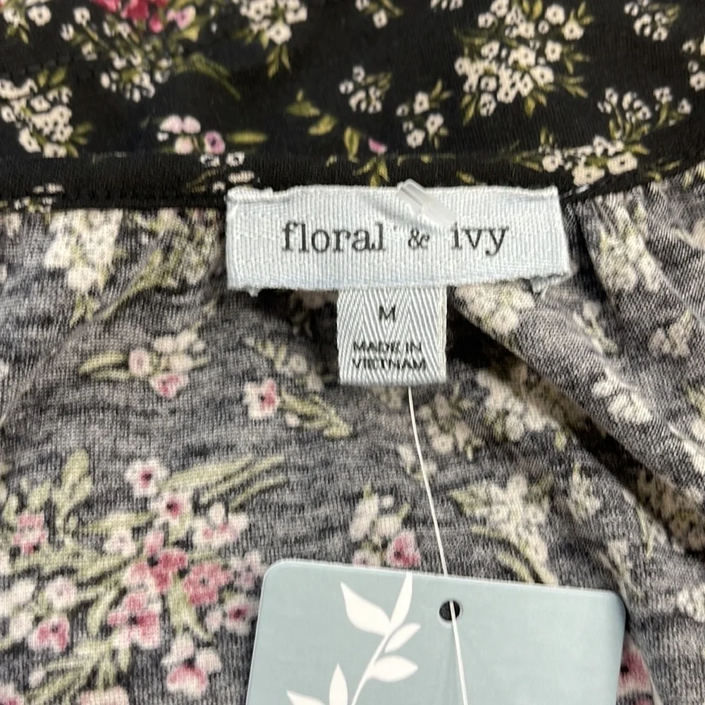 Floral & Ivy NWT Black and Pink Floral Babydoll Top Size Medium - Picture 7 of 12